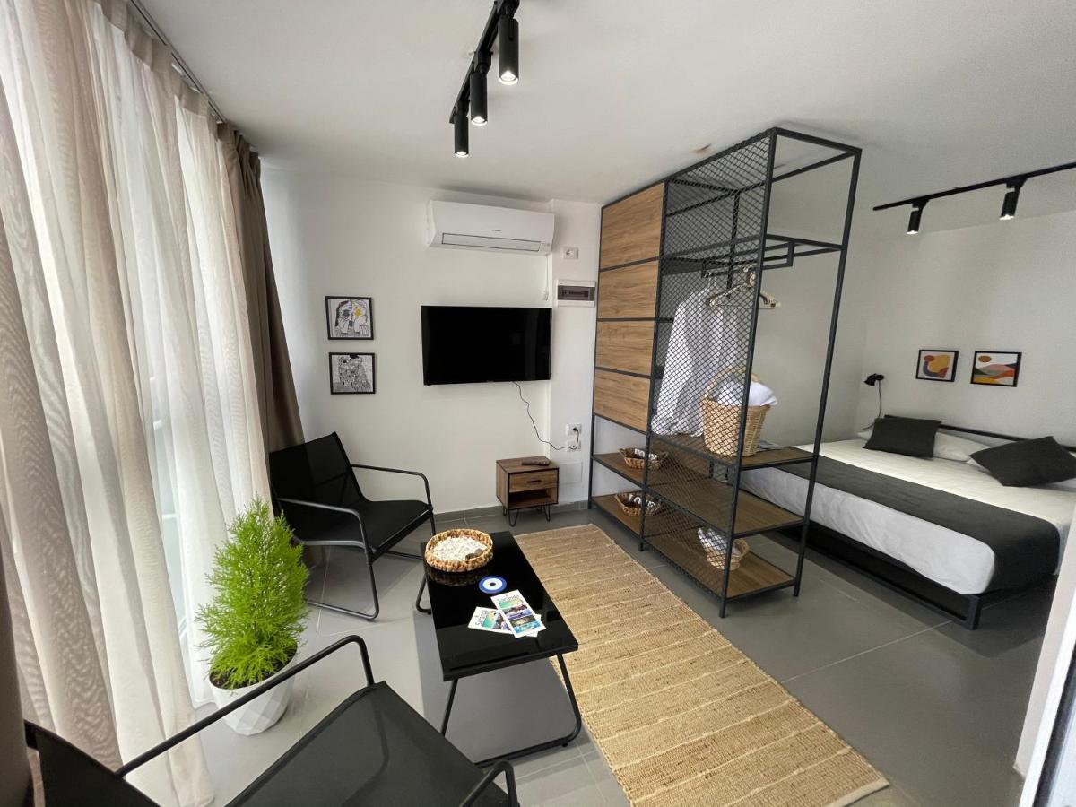 Vela Apartament 2 Sarande Bagian luar foto